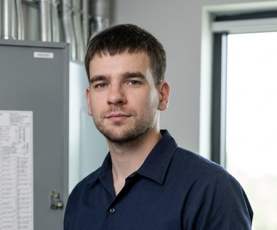 Benkő Péter György villanyszerelő